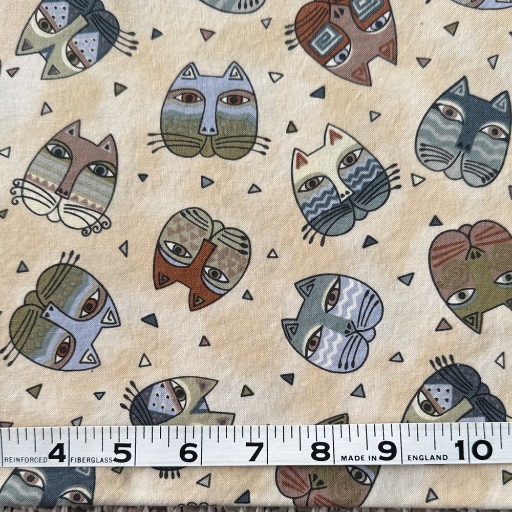 Laurel Burch Cat Print Fabric in Earth Tones, 2 yards - Picture 2 of 4
